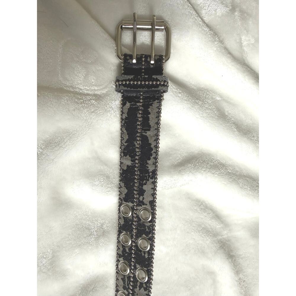 Faux Leather Distressed Studded belt Scene Emo Jersey Shore Y2K Early 2000 Club - Picture 7 of 10